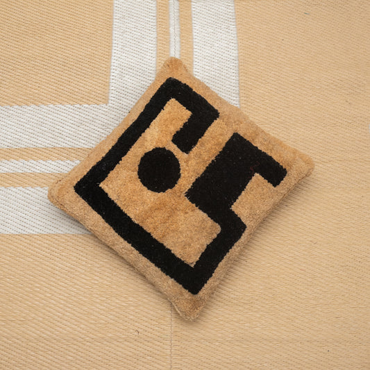 Maman Élodie (cushion cover)