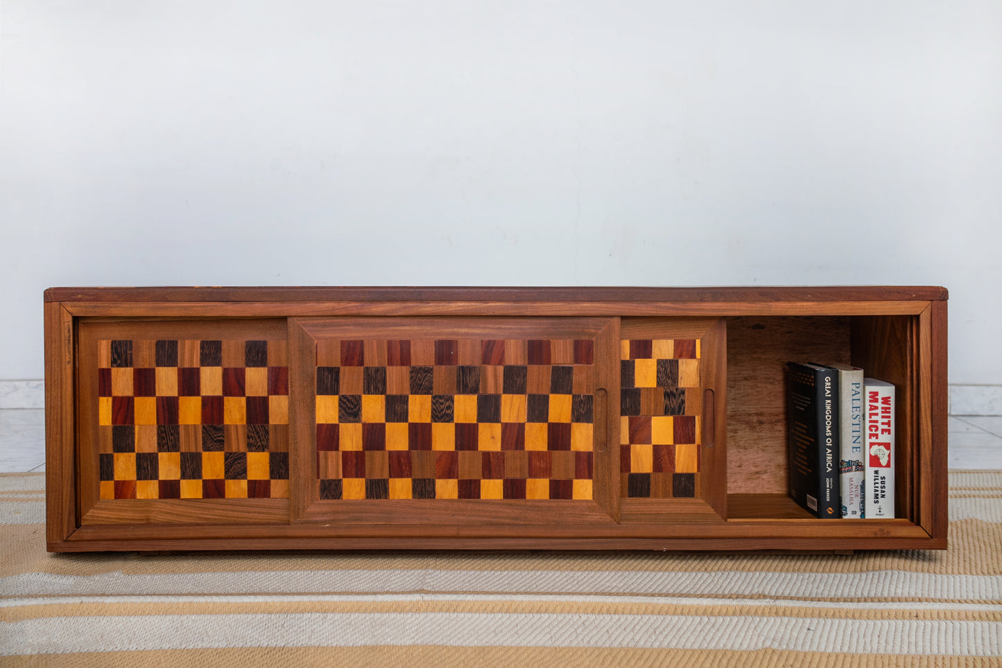 Bongissa Dresser