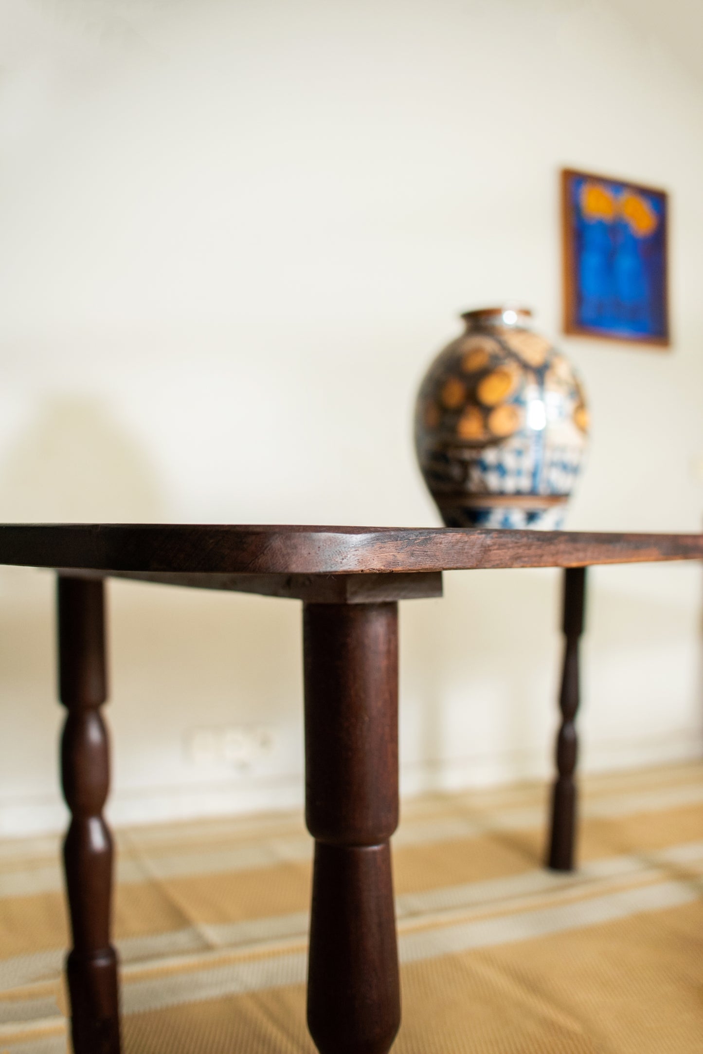 Lya Malamu table