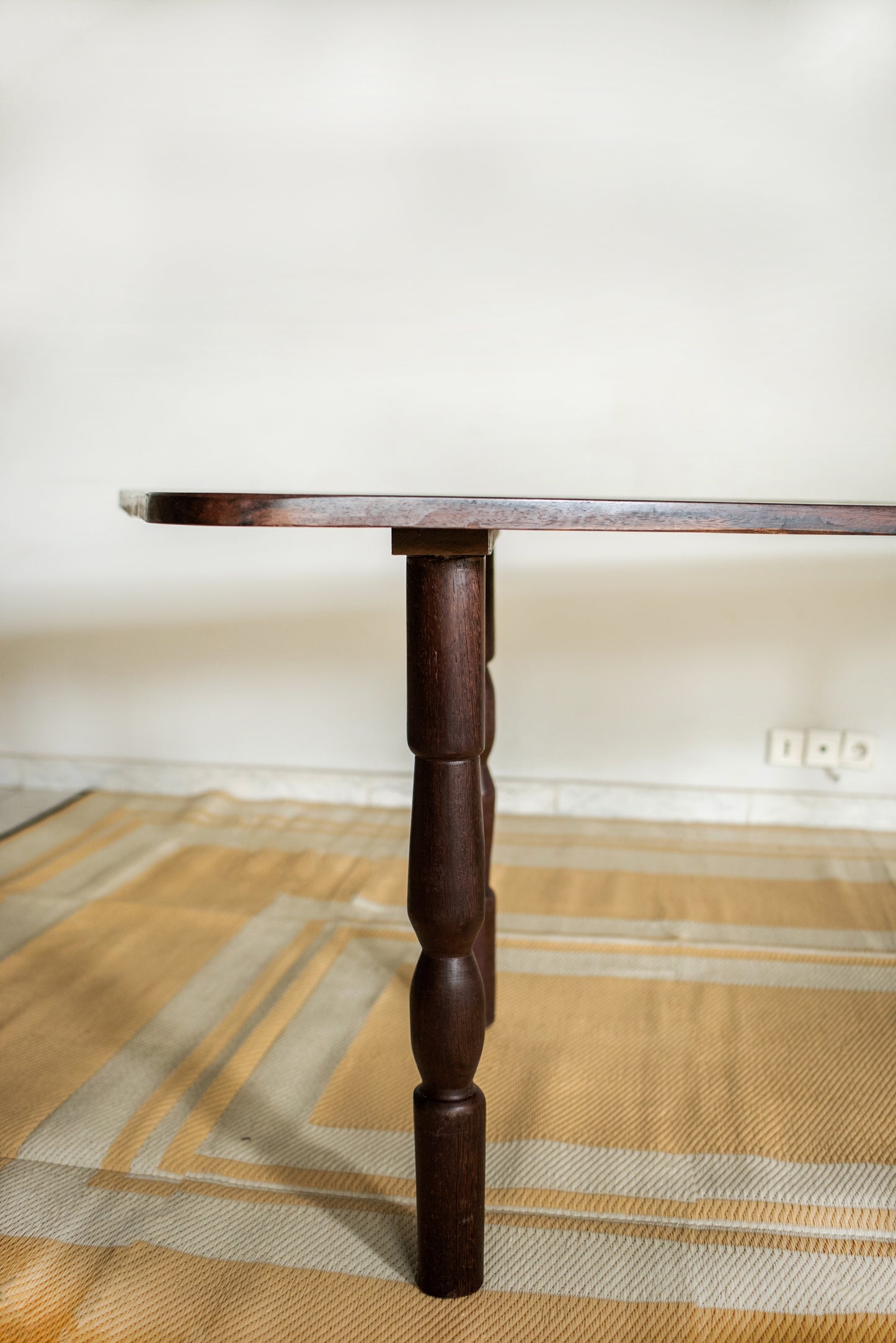 Lya Malamu table