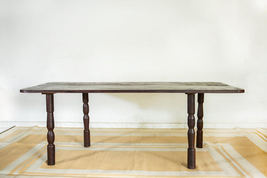 Lya Malamu table